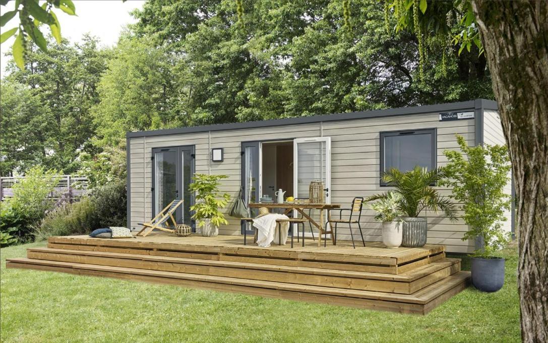 ホテル Camping Le Colporteur Le Bourg-dʼOisans エクステリア 写真